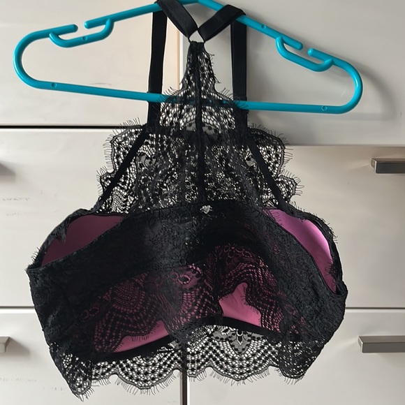 Victoria Secret’s PINK bralette - Picture 2 of 7